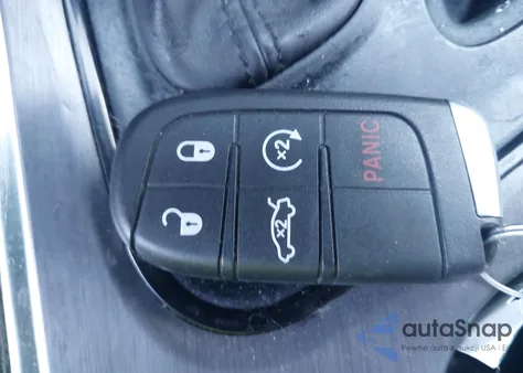 2017 Dodge Challenger T/A из США, поврежденный, VIN 2C3CDZBT2HH639831